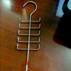 Belt /tie closet organizer